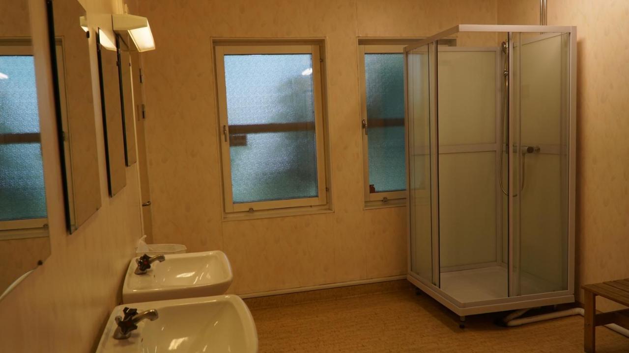 Bredaengs Hostel Стокгольм Экстерьер фото